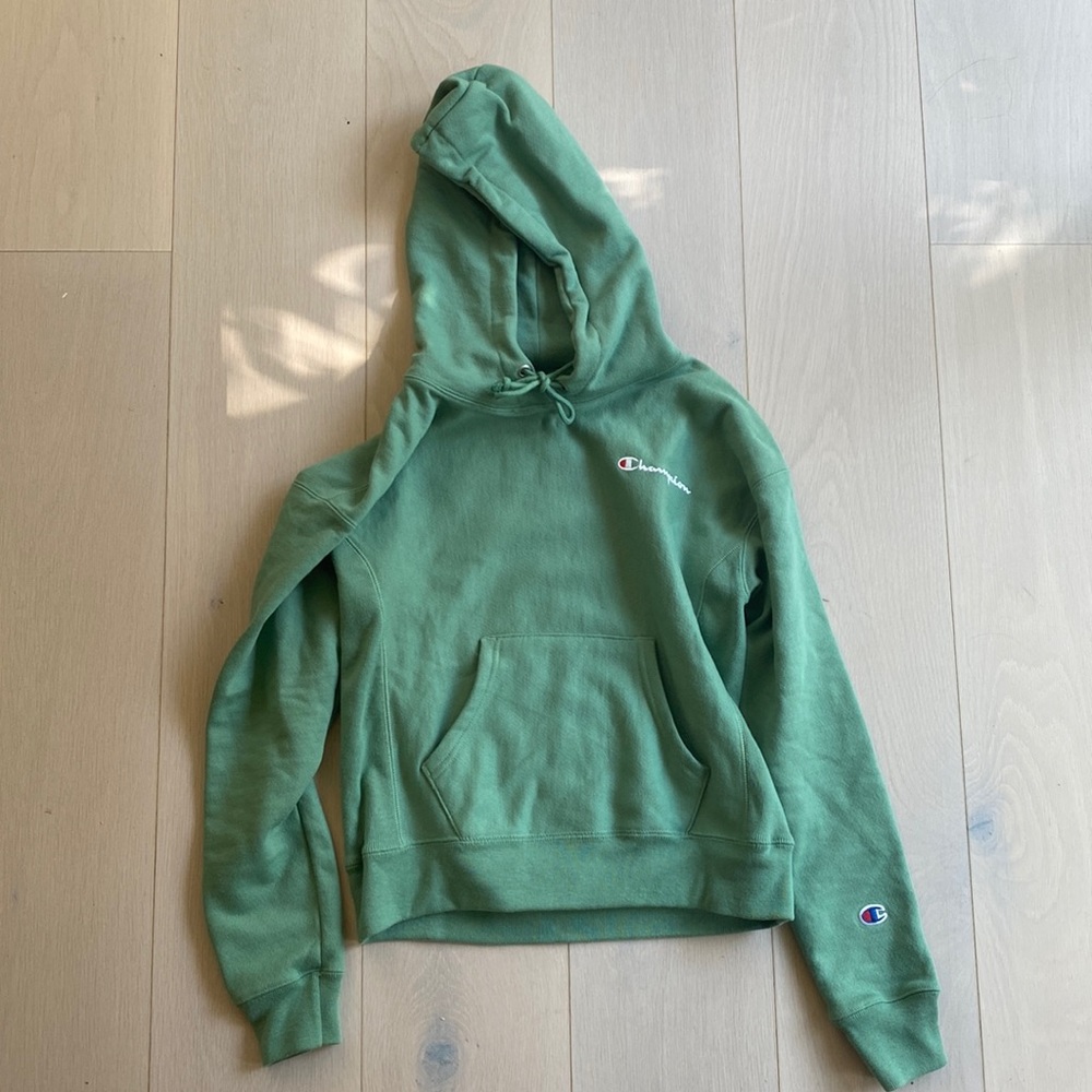 green champion hoodie XS